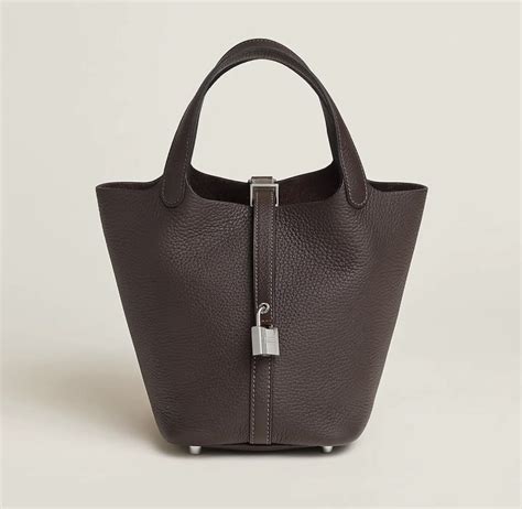 hermes japan website.